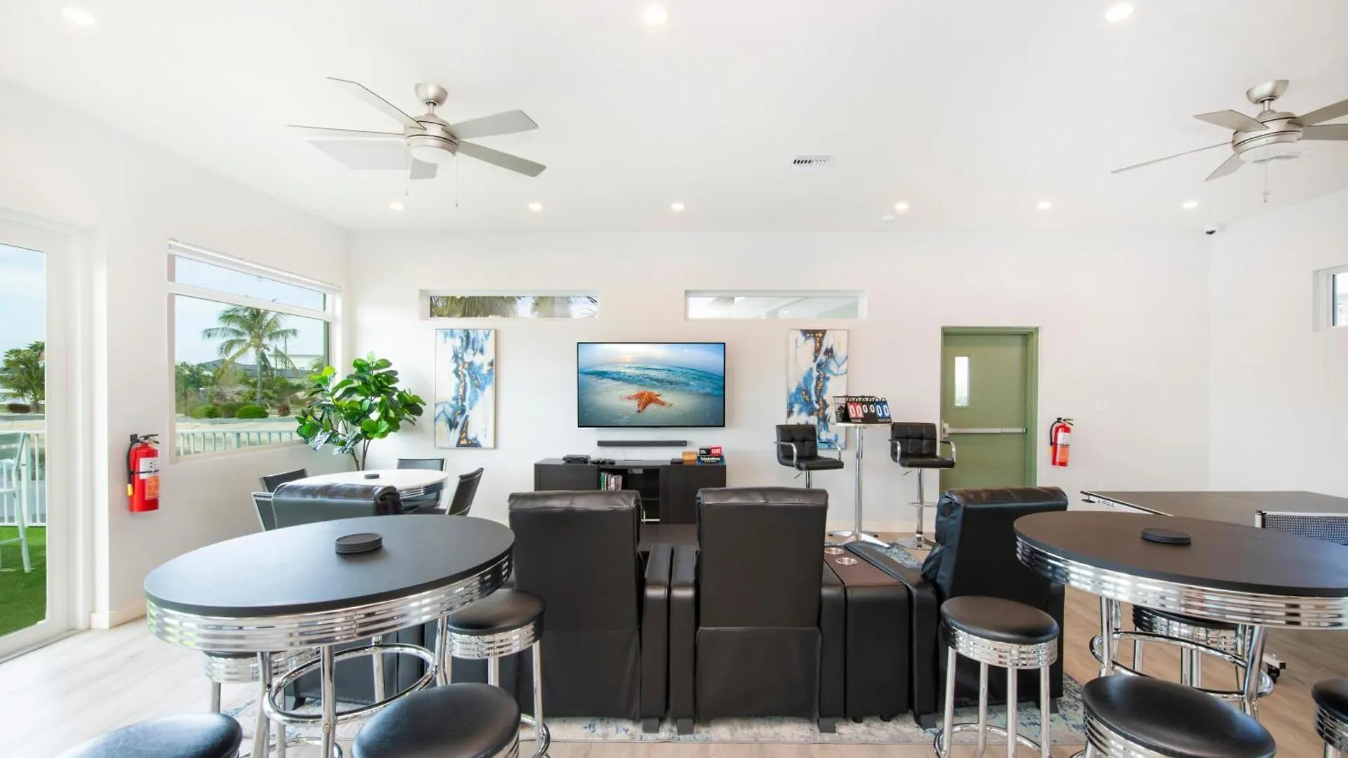 Summertime Suites #50 West Bay